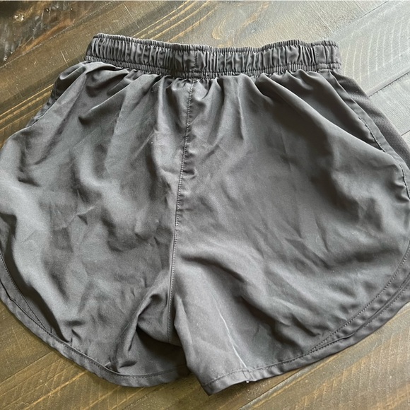 Nike Black Dri-Fit Tempo Shorts - Picture 2 of 5